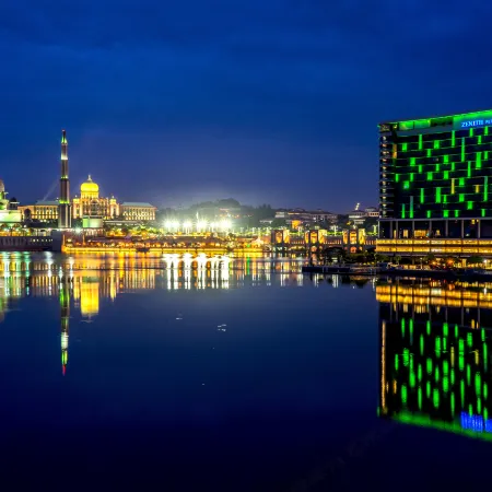Zenith Hotel Putrajaya Отели в г. Патраджайя