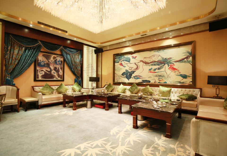 3. 뉴 파리 호텔 ..