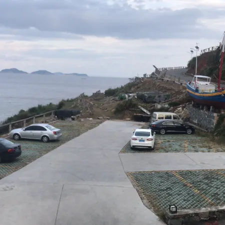 Wenling Qiheng Shishe (Shitang Peninsula Scenic Spot)