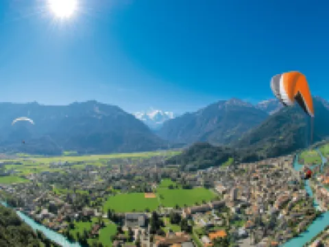 โรงแรมแบร์เนอร์โฮฟ โรงแรมในอินเทอร์ลาเคิน