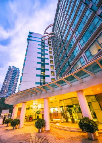 Grand Bay View Hotel Отели рядом с достопримечательностью «Гонконгский Диснейленд»