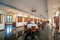 Hotel de la Renaissance Hotels in Puok