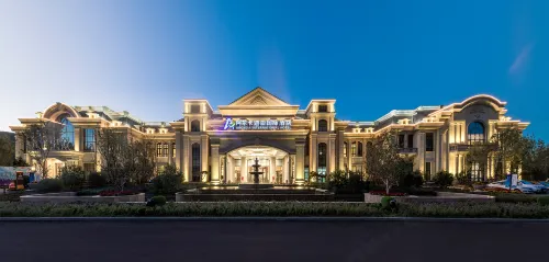 Arcadia International Hotel