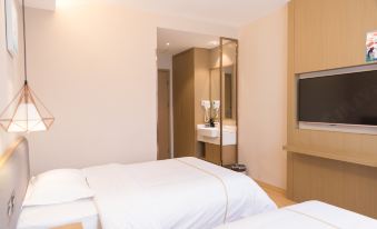 Courtyard Hotel(Xiamen Zhongshan Road First Wharf Store)