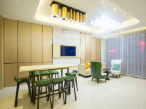 城市便捷酒店（赤壁步行街店） 赤壁酒店