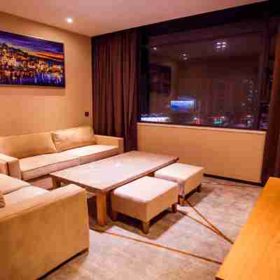 四會嘉裕酒店(天光墟店) Rooms