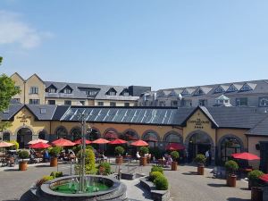 Castlecourt Hotel, Spa & Leisure