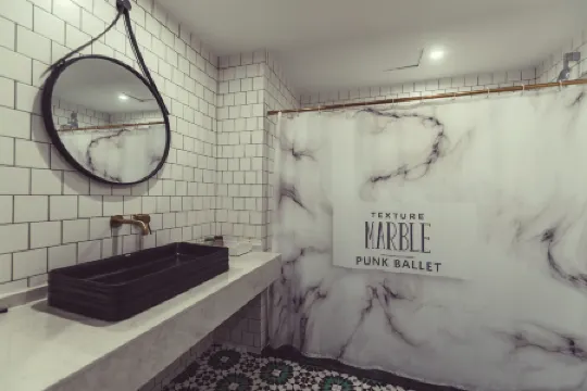 鎮江朋克芭蕾INSホテル（西津渡）