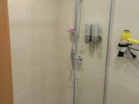 福州福州百草屋楼主公寓 - 投影大床房