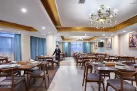 Vienna Hotel (Suzhou Xiaoxian Railway Station Zheshang Market Branch)