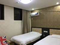 汉颐酒店(上海华夏东路地铁站店) - 普通双床房