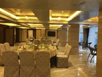 Metropolo Jinjiang Hotels (Xuzhou Railway Station, Suning Plaza, Chudu)