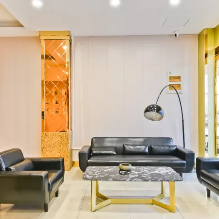 Xinyin Hotel (Feixi He'an Road Construction Building)