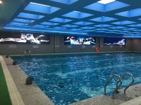 石河子恒和华星酒店 - 室内游泳池