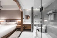 Feiman Movie E-sports Light Luxury Hotel (Huzhou City Center) Hotels in Huzhou