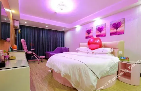 田林萬隆商務酒店（田林縣汽車客運站店）