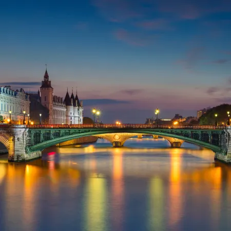 VIP Paris Yacht Hôtel & Spa