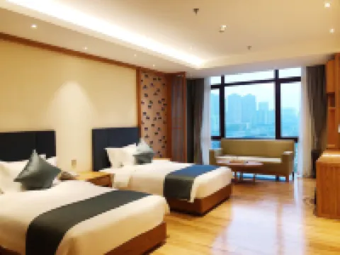 Gokurakuyu Boda Hot Spring Hotel فنادق في 