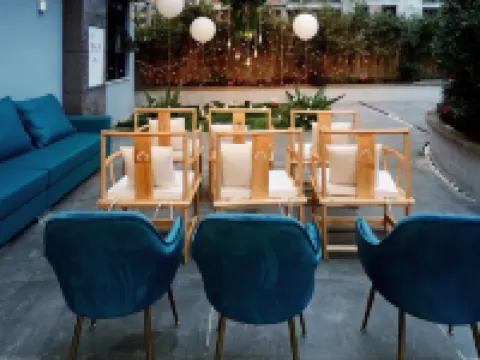 Style S Hotel (Linshui Hongfan Plaza Bus Terminal) Hotels in Linshui