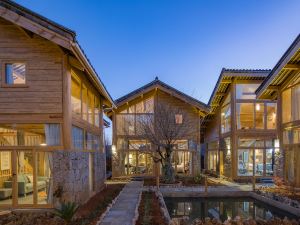 Xianlv Baisha Snow Mountain Hostel