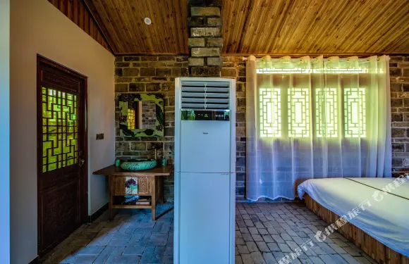 十里荷花民宿（祝下線分店）