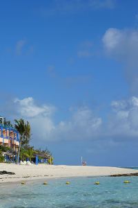 Hoteles en Mauricio Tamarina Golf Club desde 66EUR | Trip.com