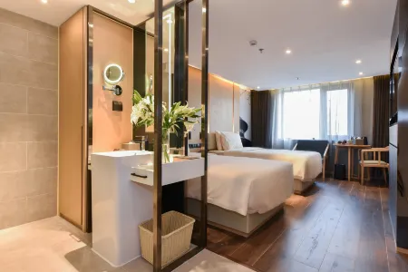 Atour Hotel (Beijing South Luogu Lane)