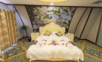 Friendship Peak Holiday Hotel