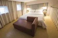 HanTing Hotel (Shanghai Jing'an Temple Subway Station) Hotels in Shanghai