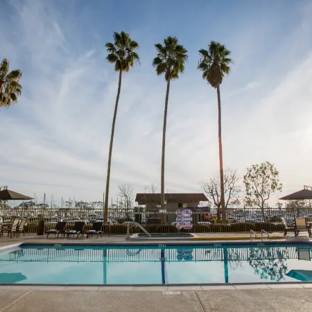Dana Point Marina Inn