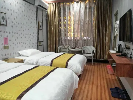 Chongyi Dingzhen Hotel