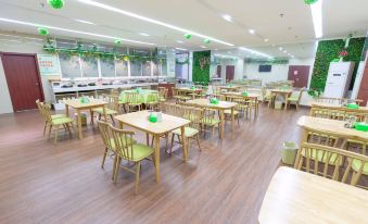 GreenTree Inn (Jurong Chongming Subway Station)