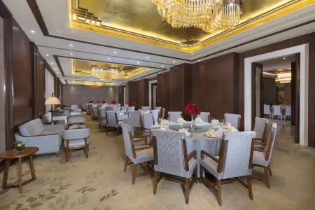 New Century Grand Hotel Jingyue Changchun Отели рядом с достопримечательностью «Changchun Vocational Institute of Technology»