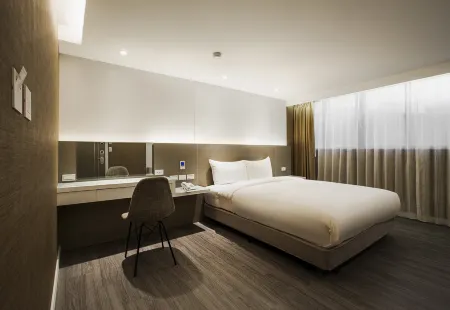 Golden Garden Hotel
