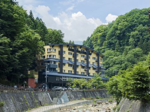 グランドデコホテル 一泊ツイン素泊まり無料券 EN RESORT グランドデコホテル 一泊ツイン素泊まり無料券 EN RESORT