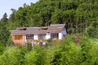 West Time Hot Spring Hostel Hotels in Moganshan International Tourist Resort