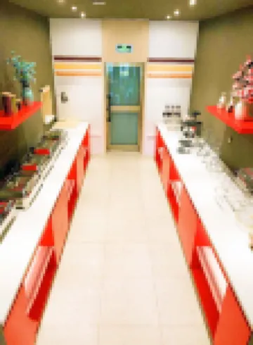 宜必思酒店（烏魯木齊鐵路局地鐵站店）