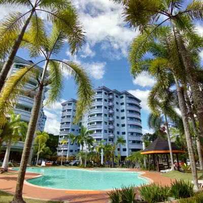 Rimbun Suites & Residences