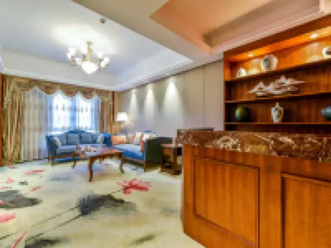 Duyun Maojianli Hotel (Qinhan Film City) Hotels in Duyun