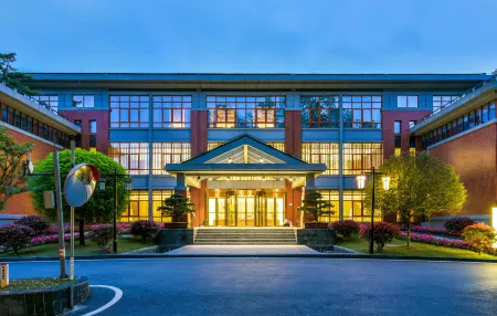 Duyun Maojianli Hotel (Qinhan Film City) Отели в г. Дуюн