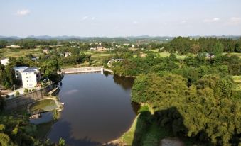 Holiday Inn South Jinhong