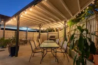 Benson Court Motel Hotels in Toowong