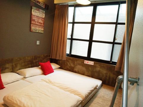 台南民宿二弄八號