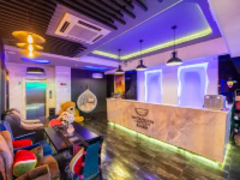 Watermelon Hotel (Dalian Zhongshan Square Railway Station Store) Hotels in Dalian