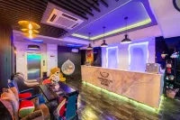 Watermelon Hotel (Dalian Zhongshan Square Railway Station Store) Hoteles en 