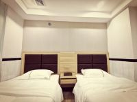 新时代公寓(广州岗顶地铁站店) - 标准双床房