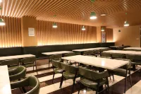 Hongye Hotel (Wuhan International Expo Center & Yangsigang Yangtze River Bridge) - sarapan