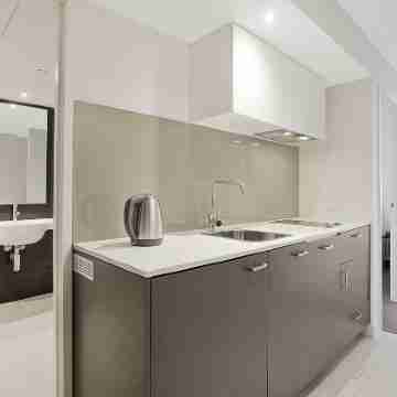 Seasons Heritage Melbourne Rooms