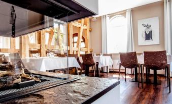 Kitz Boutique Hotel & Restaurant