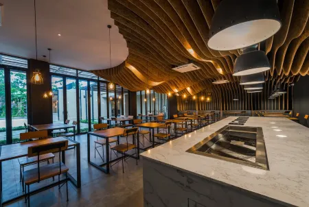 The Gallery Hotel NaiHarn